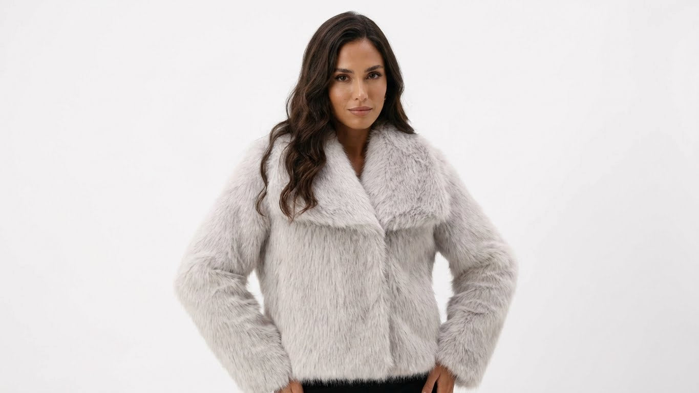 Chaqueta Corta de Pelo