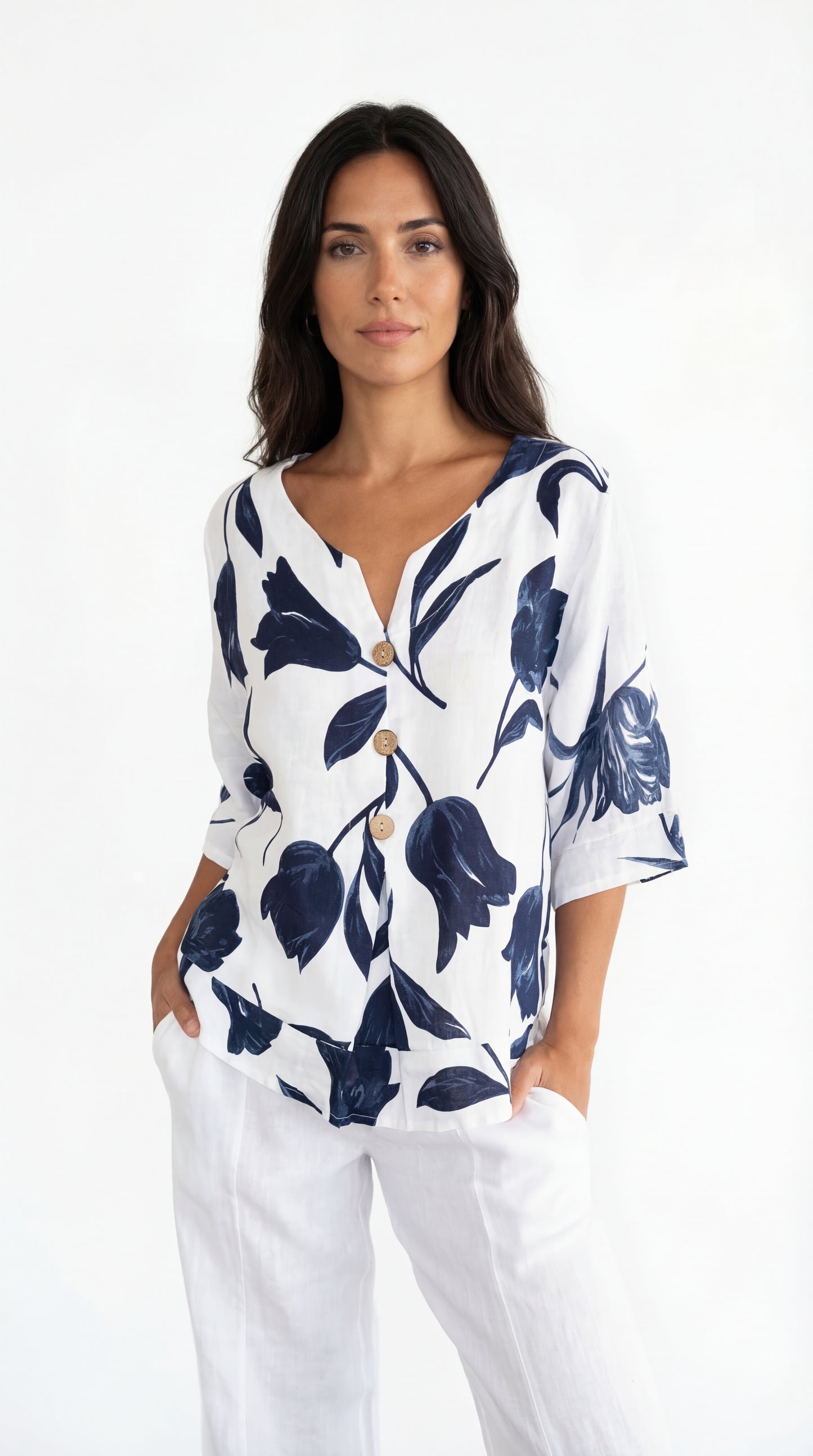 Blusa Floral Elegante con Botones